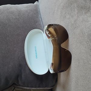 Emilio Pucci sunglasses w/ gold crystal comes w/ case EP500SR $750 MSRP